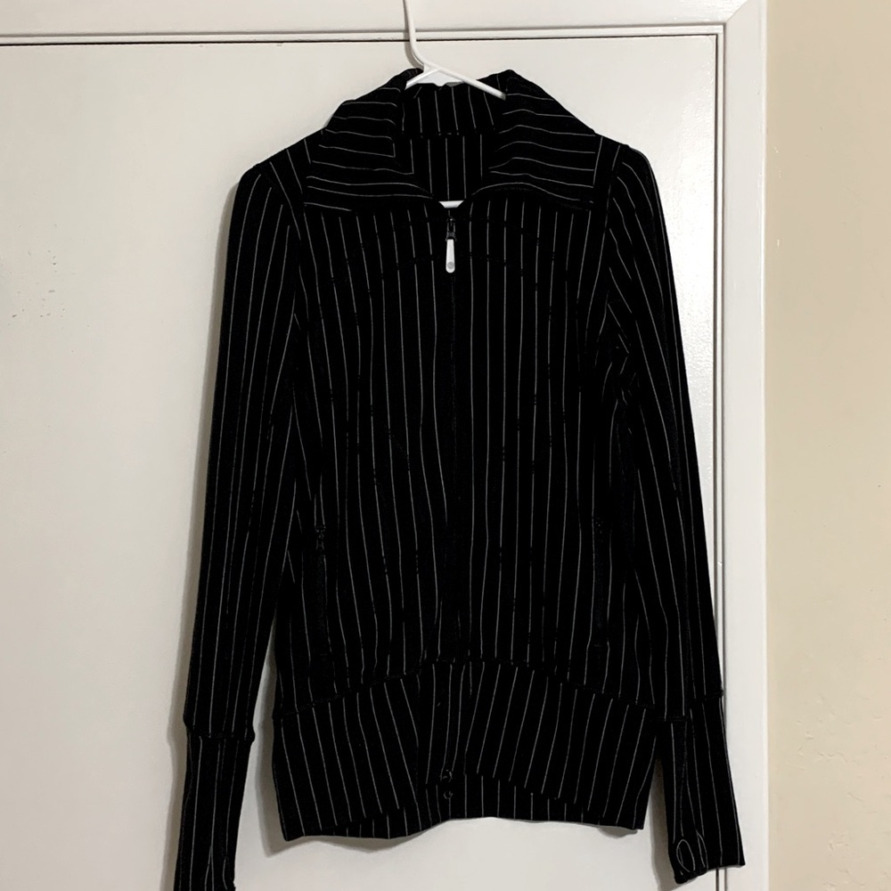 Gently Worn Lululemon Black & White Striped Jacket
